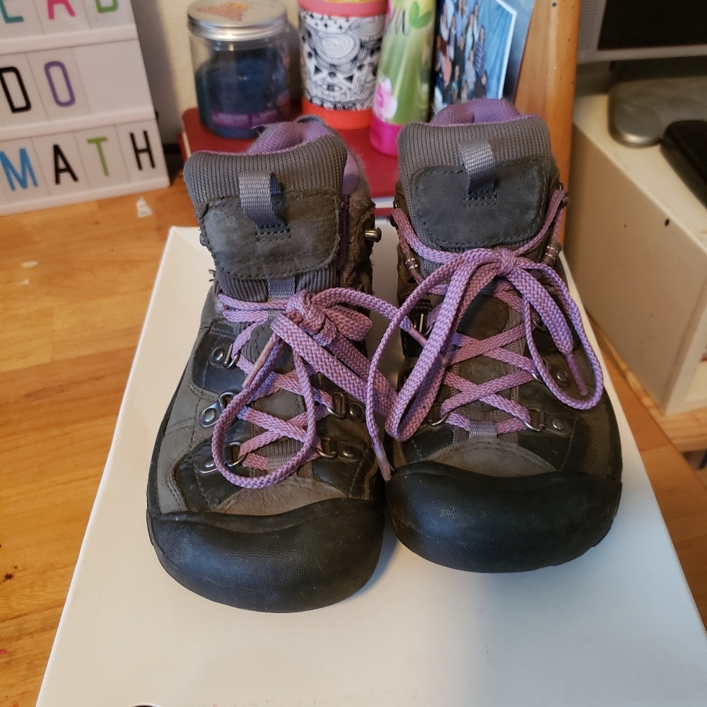 Keen waterproof hiking boots